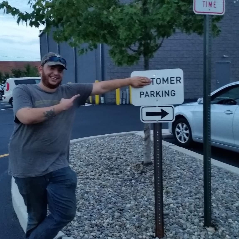 Meet your Posher, Tomer